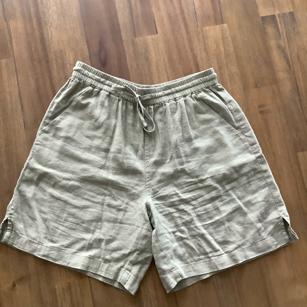 Vintage Gloria Vanderbilt Linen Bermuda Shorts